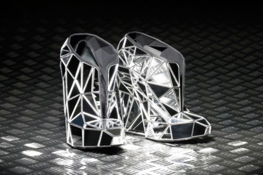 Invisible_06_705_470_90