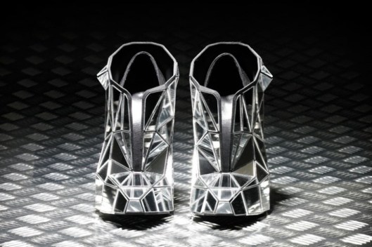 Invisible_09_705_470_90